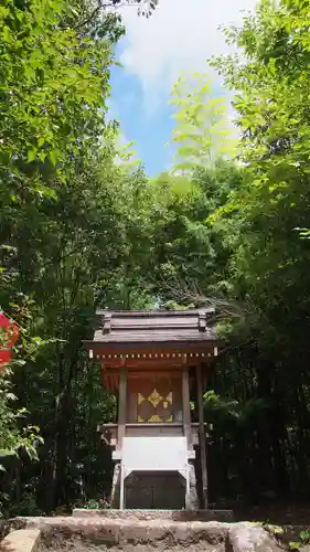 敢國神社の末社