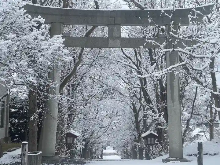 釧路一之宮 厳島神社の鳥居