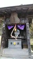 根之元神社の本殿