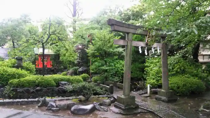 天祖諏訪神社の末社・摂社