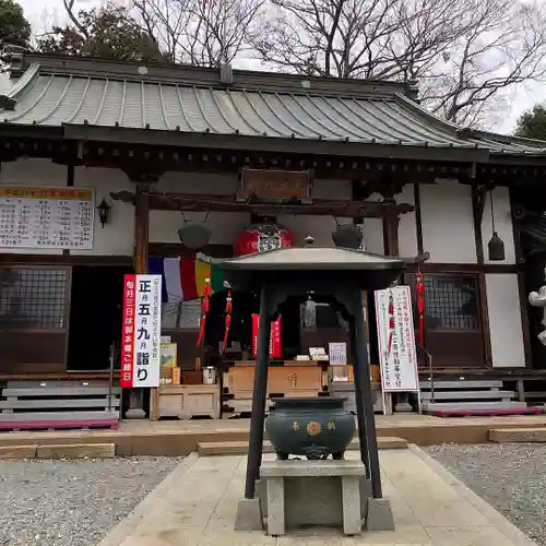 寺岡山元三大師の本殿