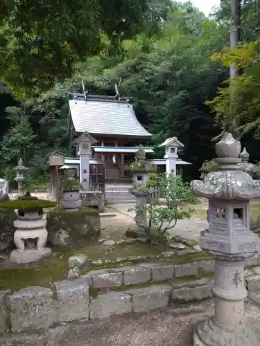 由加神社（和気由加神社）の末社