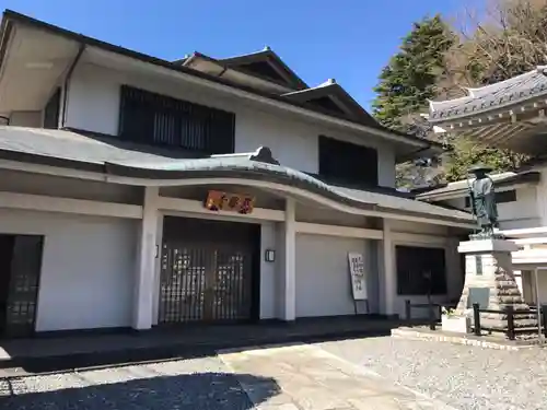 新長谷寺の本殿・本堂