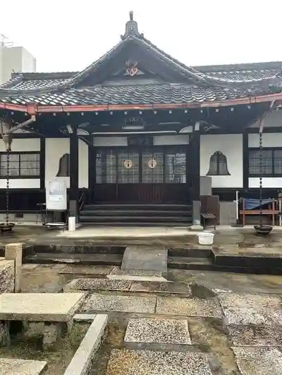 寶樹寺の本殿