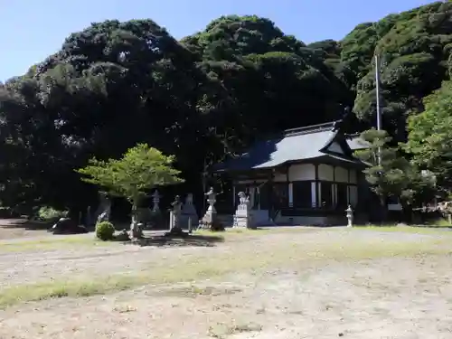 大窪神社の建物その他