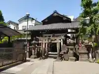被官稲荷神社の本殿・本堂