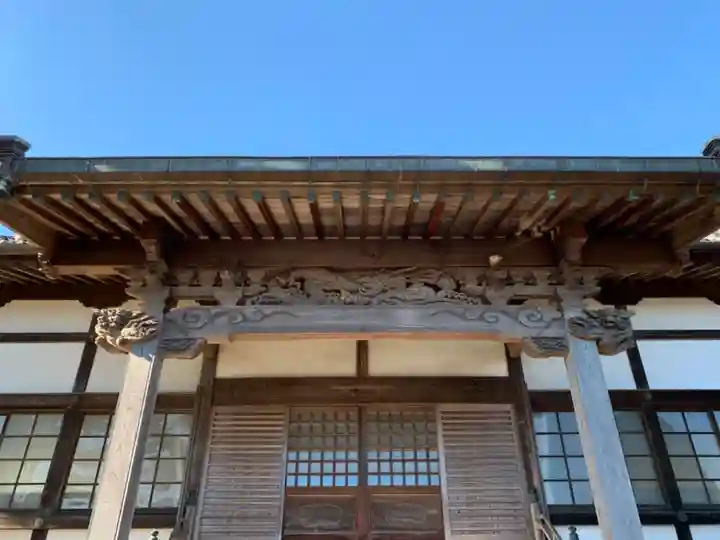 総持院の本殿・本堂