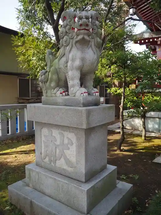 八劔神社の狛犬