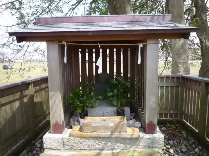 松井孫右衛門社の末社・摂社