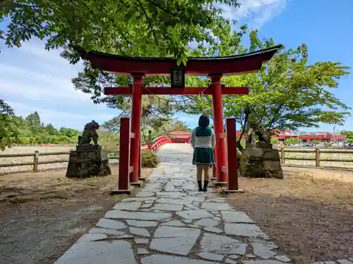 猿賀神社の鳥居