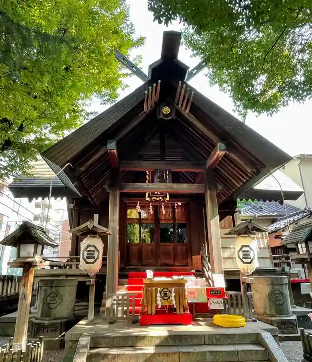 三島神社の本殿・本堂