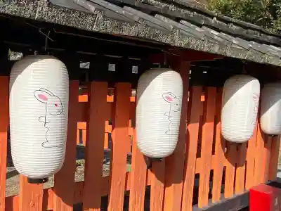 宇治神社の{uncategorized: "未分類", other: "その他", undefined: "問題あり", building: "その他建物", grave: "お墓", sacred_gate: "鳥居", guardian: "狛犬", statue: "像", buddha: "仏像", history: "歴史", nature: "自然", garden: "庭園", animal: "動物", pagoda: "塔", temizu: "手水舎", mountain_gate: "山門・神門", sanctuary: "本殿・本堂", subordinate: "末社・摂社", art: "芸術", scenery: "景色", jizo: "地蔵", ema: "絵馬", goshuin: "御朱印", omikuji: "おみくじ", items: "授与品その他", amulet: "お守り", goshuincho: "御朱印帳", eats: "食事", festival: "お祭り", votive_dance: "神楽", shichigosan: "七五三参", wedding: "結婚式", experience: "体験その他", initially: "初詣", around: "周辺", anti_infection: "感染症対策"}