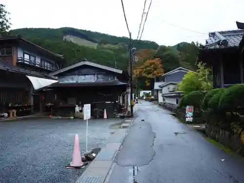 天河大辨財天社の{uncategorized: "未分類", other: "その他", undefined: "問題あり", building: "その他建物", grave: "お墓", sacred_gate: "鳥居", guardian: "狛犬", statue: "像", buddha: "仏像", history: "歴史", nature: "自然", garden: "庭園", animal: "動物", pagoda: "塔", temizu: "手水舎", mountain_gate: "山門・神門", sanctuary: "本殿・本堂", subordinate: "末社・摂社", art: "芸術", scenery: "景色", jizo: "地蔵", ema: "絵馬", goshuin: "御朱印", omikuji: "おみくじ", items: "授与品その他", amulet: "お守り", goshuincho: "御朱印帳", eats: "食事", festival: "お祭り", votive_dance: "神楽", shichigosan: "七五三参", wedding: "結婚式", experience: "体験その他", initially: "初詣", around: "周辺", anti_infection: "感染症対策"}