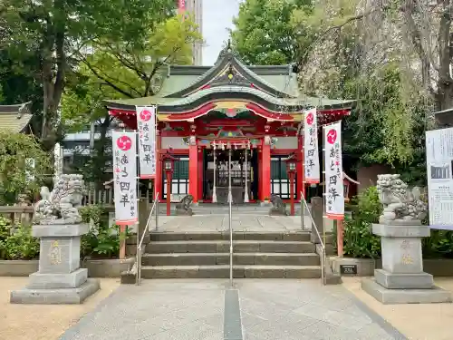 川越八幡宮の{uncategorized: "未分類", other: "その他", undefined: "問題あり", building: "その他建物", grave: "お墓", sacred_gate: "鳥居", guardian: "狛犬", statue: "像", buddha: "仏像", history: "歴史", nature: "自然", garden: "庭園", animal: "動物", pagoda: "塔", temizu: "手水舎", mountain_gate: "山門・神門", sanctuary: "本殿・本堂", subordinate: "末社・摂社", art: "芸術", scenery: "景色", jizo: "地蔵", ema: "絵馬", goshuin: "御朱印", omikuji: "おみくじ", items: "授与品その他", amulet: "お守り", goshuincho: "御朱印帳", eats: "食事", festival: "お祭り", votive_dance: "神楽", shichigosan: "七五三参", wedding: "結婚式", experience: "体験その他", initially: "初詣", around: "周辺", anti_infection: "感染症対策"}