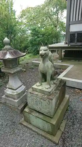 祓ケ崎稲荷神社の狛犬