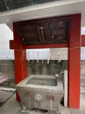 大原稲荷神社の手水舎