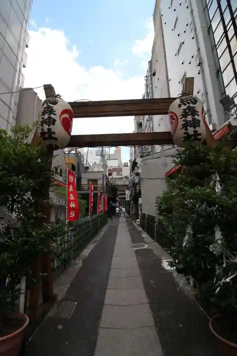 烏森神社の鳥居