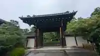 大雲院の山門・神門