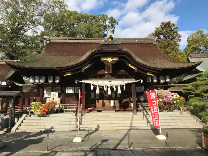 田村神社の本殿・本堂