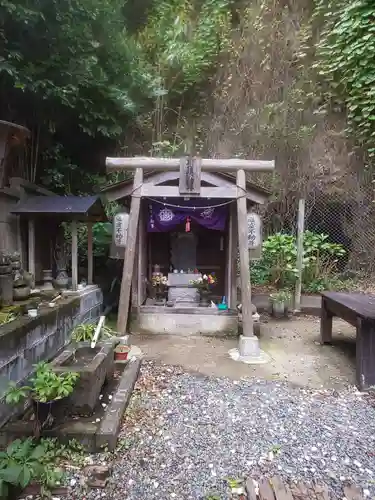 岩窟不動尊（巌窟不動尊／窟堂不動尊／窟堂／岩屋堂）の鳥居