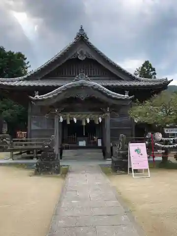 白山神社の本殿・本堂