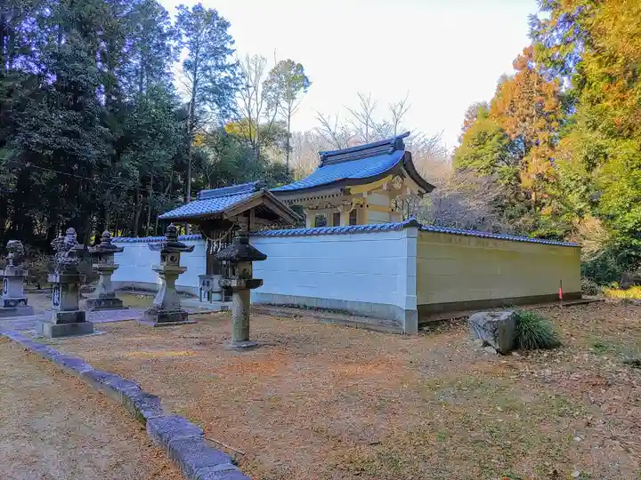 日守神社(貝津町)の本殿・本堂