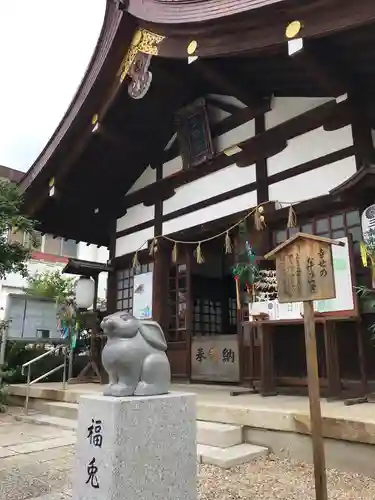 三輪神社の本殿・本堂