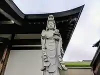 水子観音堂の仏像