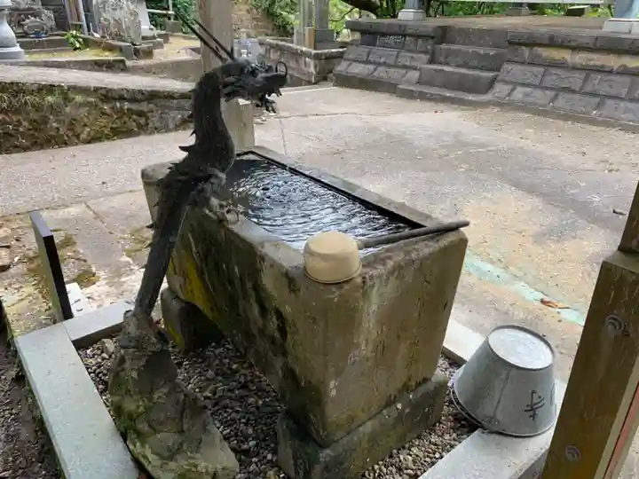 恵日寺の手水舎