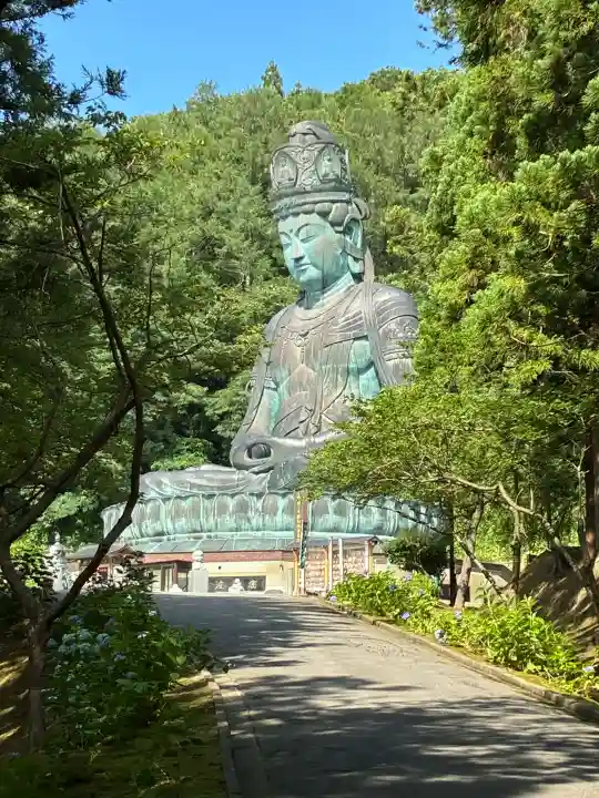 青龍寺(昭和大仏)(青森県)