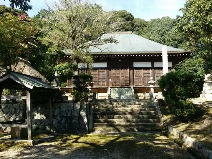 性海寺の本殿・本堂