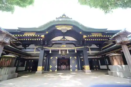 穴八幡宮の本殿・本堂