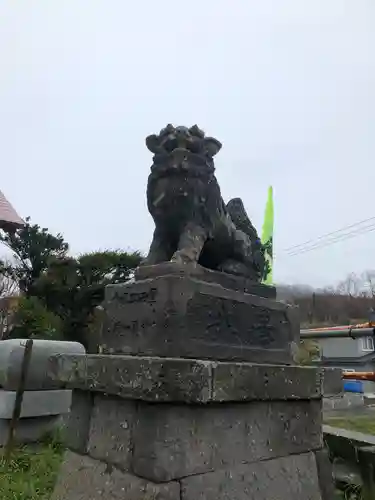 厚田神社の狛犬