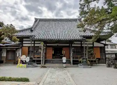 當行寺の本殿・本堂