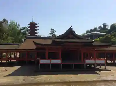 厳島神社(広島県)