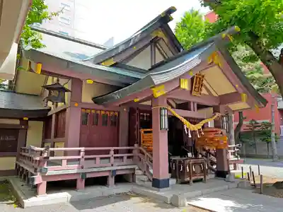 三吉神社の本殿・本堂