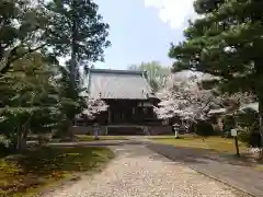 長福寺の本殿