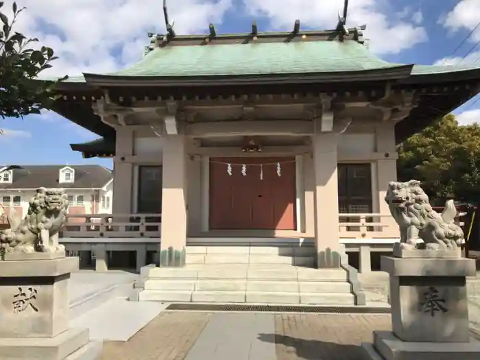 子ノ神日枝神社の本殿