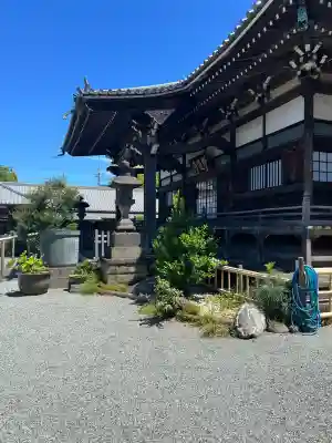 妙蓮寺の{uncategorized: "未分類", other: "その他", undefined: "問題あり", building: "その他建物", grave: "お墓", sacred_gate: "鳥居", guardian: "狛犬", statue: "像", buddha: "仏像", history: "歴史", nature: "自然", garden: "庭園", animal: "動物", pagoda: "塔", temizu: "手水舎", mountain_gate: "山門・神門", sanctuary: "本殿・本堂", subordinate: "末社・摂社", art: "芸術", scenery: "景色", jizo: "地蔵", ema: "絵馬", goshuin: "御朱印", omikuji: "おみくじ", items: "授与品その他", amulet: "お守り", goshuincho: "御朱印帳", eats: "食事", festival: "お祭り", votive_dance: "神楽", shichigosan: "七五三参", wedding: "結婚式", experience: "体験その他", initially: "初詣", around: "周辺", anti_infection: "感染症対策"}