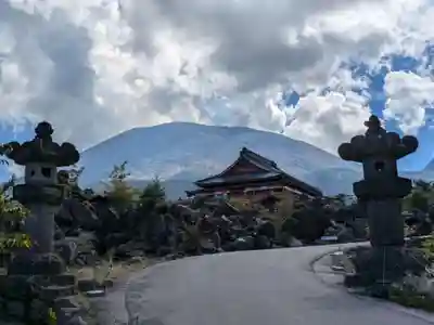 寛永寺別院浅間山観音堂の景色
