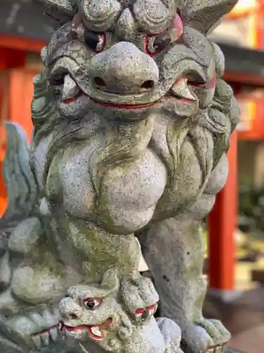 くまくま神社(導きの社 熊野町熊野神社)の狛犬