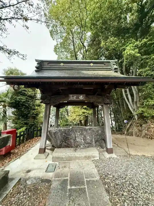 住吉神社の{uncategorized: "未分類", other: "その他", undefined: "問題あり", building: "その他建物", grave: "お墓", sacred_gate: "鳥居", guardian: "狛犬", statue: "像", buddha: "仏像", history: "歴史", nature: "自然", garden: "庭園", animal: "動物", pagoda: "塔", temizu: "手水舎", mountain_gate: "山門・神門", sanctuary: "本殿・本堂", subordinate: "末社・摂社", art: "芸術", scenery: "景色", jizo: "地蔵", ema: "絵馬", goshuin: "御朱印", omikuji: "おみくじ", items: "授与品その他", amulet: "お守り", goshuincho: "御朱印帳", eats: "食事", festival: "お祭り", votive_dance: "神楽", shichigosan: "七五三参", wedding: "結婚式", experience: "体験その他", initially: "初詣", around: "周辺", anti_infection: "感染症対策"}