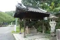 三尾神社の手水舎