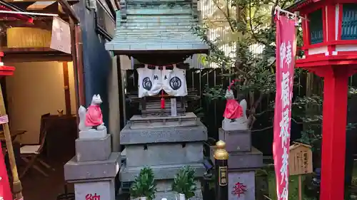 陽運寺の末社