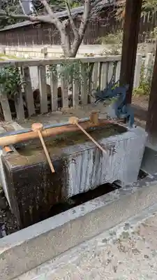 離宮八幡宮の手水舎
