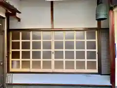 光蓮寺の本殿