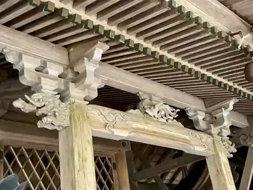 岩戸落葉神社の芸術