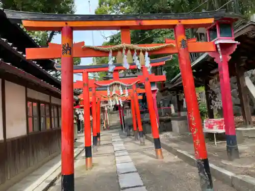 瓢箪山稲荷神社の鳥居