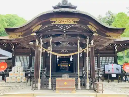 武田神社の本殿・本堂