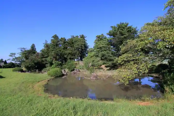 梁川浅間宮神社の庭園
